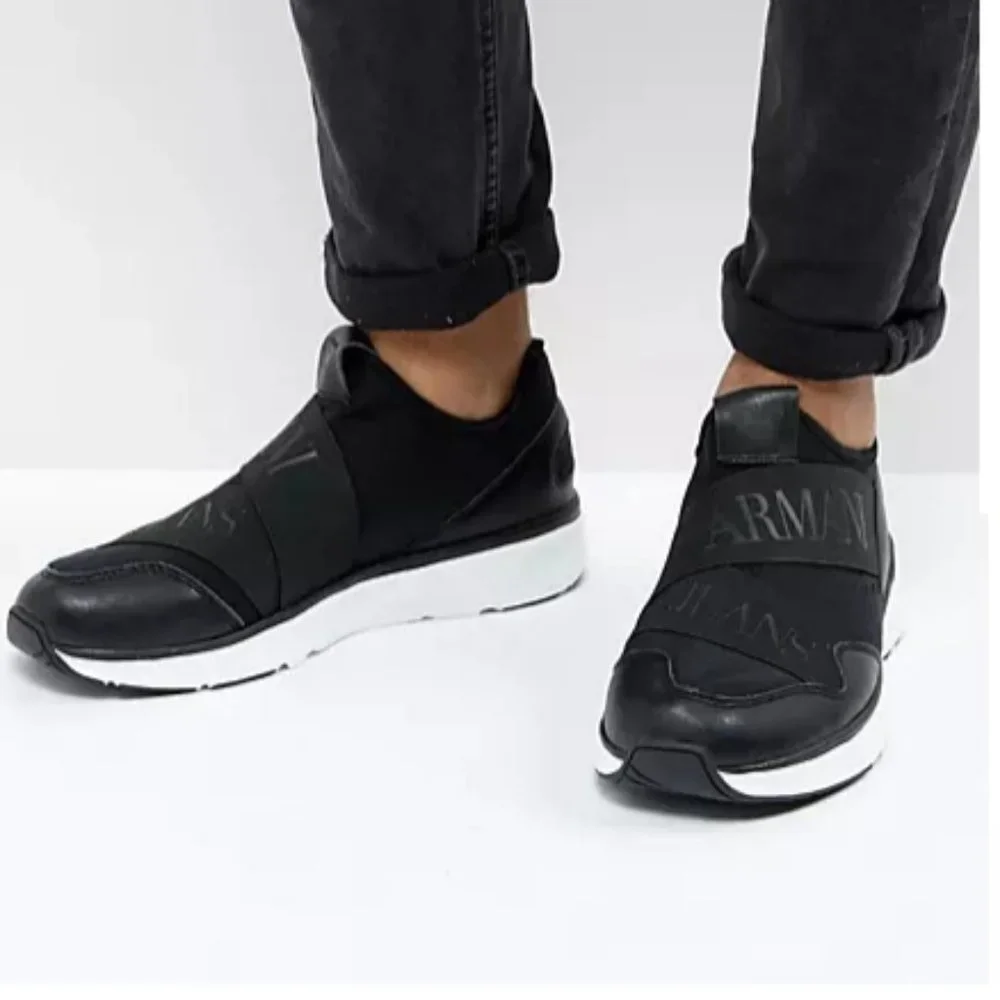 NWOT Armani Jean's Men's Black Elastic Runner Sneakers Shoes Size 8.5